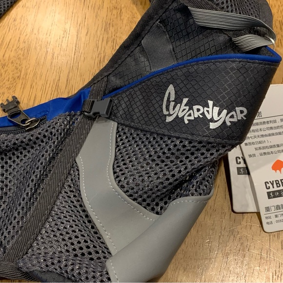 Cyberdyer Waist Hydration Fanny Pack Belt Bag - Picture 8 of 10